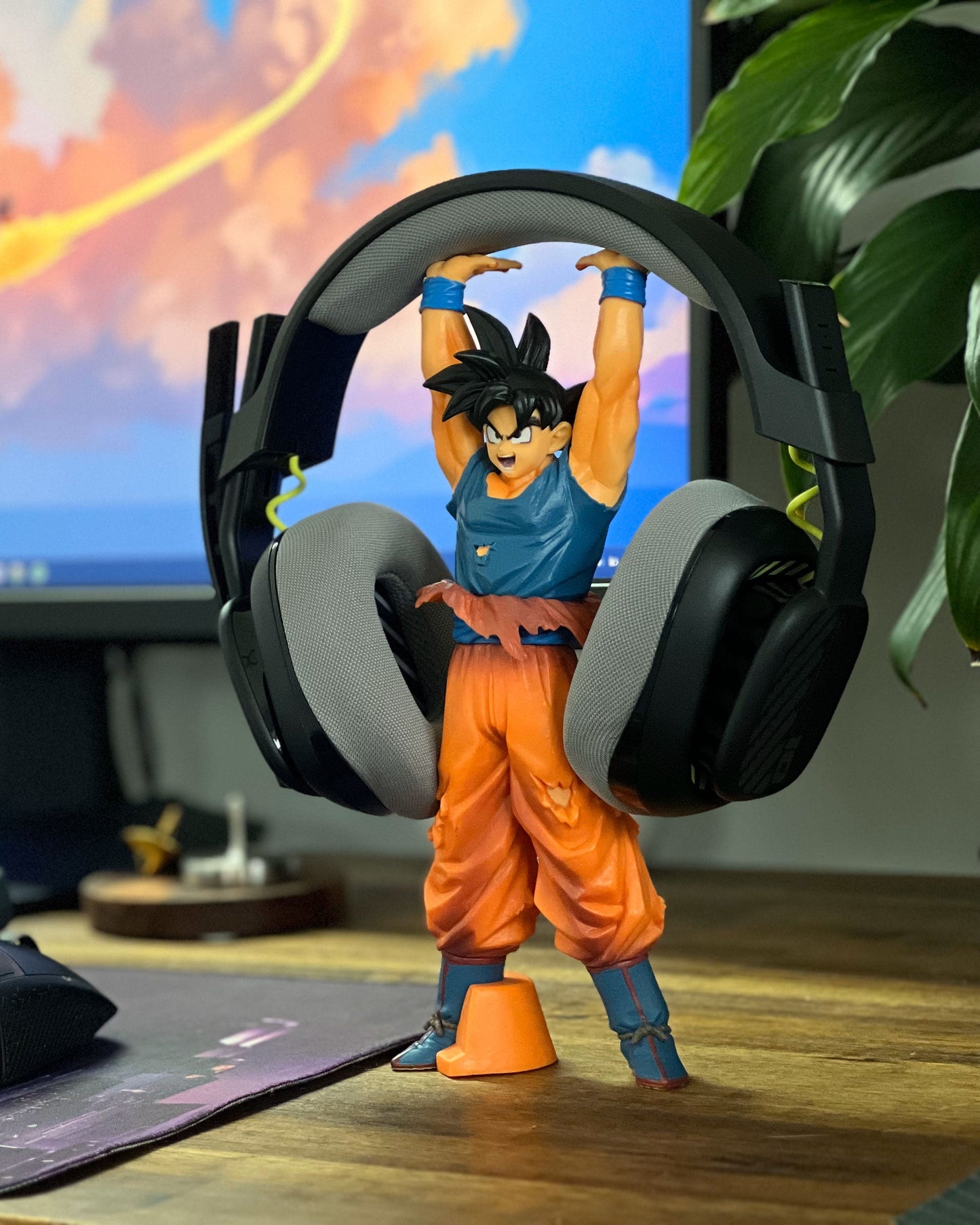 25cm DRAGON BALL Z GOKU HEADPHONE STAND