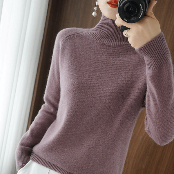 Women’s Solid Turtleneck Knit Sweater