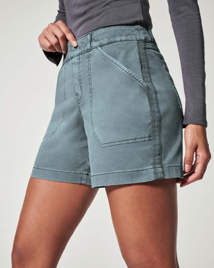 Women’s Stretch Twill Shorts